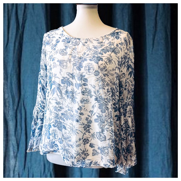 Viola Borghi Tops - Viola Borghi Italian-made Silk Blouse Bell Sleeves